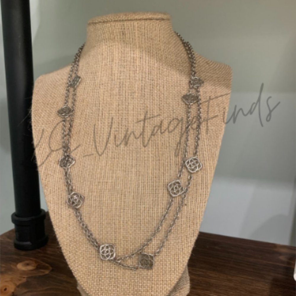 FINAL PRICE!! Kendra Scott Devalyn Logo Station Necklace*